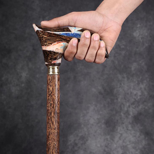 Bastón de Trekking de Madera Resistente para Camping, Bastón de Madera Natural con Acabado Liso para Caminar y Hacer Senderismo - Product Image 2