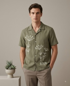 Chemise décontractée pour homme en coton vert à manches courtes avec broderie florale faite à la main, col marin, tenue d'été, belle chemise - Product Image 5