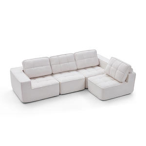 Canapé sectionnel en mousse haute densité compressée avec revêtement capitonné en tissu doux et confortable, design japonais |   Horti Club Salon - Product Image 4