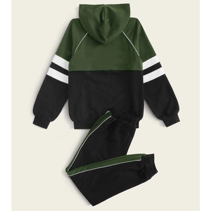Ensembles de survêtements légers en polyester de haute qualité pour garçons avec des designs personnalisés - Product Image 3