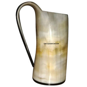 Carafe en corne moderne et élégante, design unique inspiré de la nature, style nordique, luxe, corne naturelle avec poignée - Product Image 1