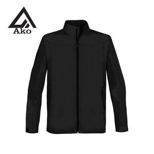 Veste Softshell Décontractée pour Homme Boomletcorp, Coupe Slim, Coupe-Vent, Noire, Col à Capuche, Design Tissu Tendance - Product Image 1