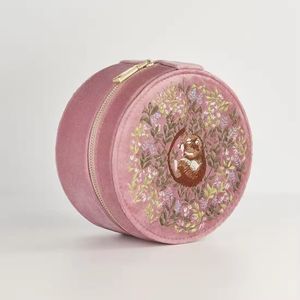 Round Embroidery Storage Box With Animal Pattern Handmade Decorative Craft Organizer <b>Case</b> for <b>Sewing</b> Thread and Accessories - Product Image 5