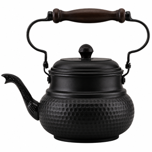 Bouilloire à thé chinoise en métal au look traditionnel avec poignée et couvercle en bois, design martelé noir pour la cuisine - Product Image 2