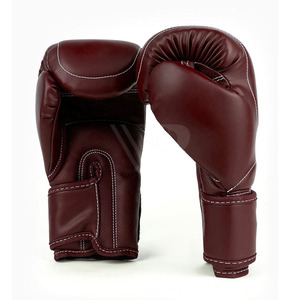 ถุงมือชกมวยหนังเทียมสั่งทำพร้อมโลโก้ขายส่ง สำหรับการฝึกซ้อมซานด้าและ MMA อายุ 14 ปีขึ้นไป ระบายความชื้นได้ดี สำหรับทั้งชายและหญิง จากปากีสถาน - Product Image 2