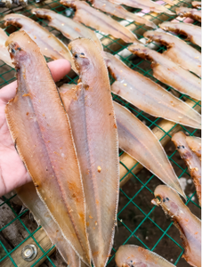 Fournisseur en gros de sole séchée au soleil vietnamienne salée, poisson plat, export standard, fruits de mer emballés sur mesure - Product Image 3
