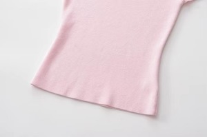 เสื้อยืดผู้ชายแขนสั้นถักสีชมพู คอกลม ทรงเข้ารูป สไตล์ลำลอง - Product Image 3