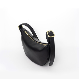 Sacs à main de luxe pour femmes en cuir véritable, sacs à bandoulière portables demi-lune de couleur unie - Product Image 2