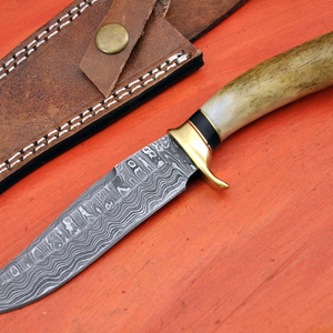 Couteau de chasse d'extérieur à lame fixe en acier inoxydable, couteau de survie avec poignée ergonomique pour le camping, la randonnée, la pêche et le bushcraft - Product Image 1