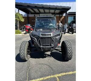 รับรถ UTV 4x4 รุ่นใหม่แบบ Side by Side ประสิทธิภาพสูงสำหรับขับขี่ออฟโรด รุ่นพรีเมียม ได้เลย - Product Image 1