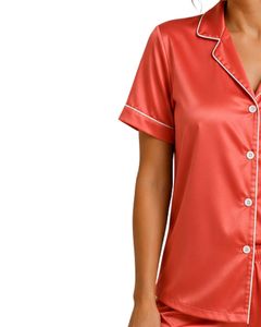 Conjunto de pijama de satén rosa coral personalizado para mujer, ropa de dormir de seda de lujo, ropa de dormir con bolsillos bordados, conjunto de pantalones cortos suaves para estar en casa - Product Image 3