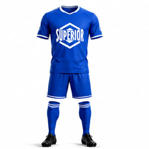 Tenue d'équipe de football personnalisée, confectionnée en tissu polyester de qualité supérieure avec propriétés de gestion de l'humidité et un aspect professionnel - Product Image 1