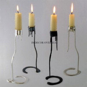 Juego de Portavelas Modernos de Hierro de Alta Demanda, Portavelas Negros Texturizados Resistentes al Calor, Decoración para el Hogar a un Precio Impresionante - Product Image 2