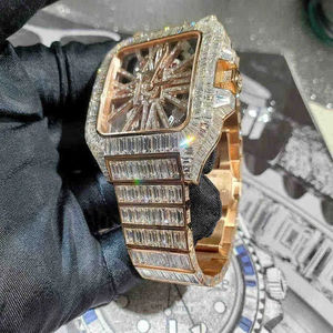 Montre pour homme élégante avec logo personnalisé, diamant moissanite, cadran audacieux, verre durable, mouvement mécanique, rehaussez n'importe quel look - Product Image 2