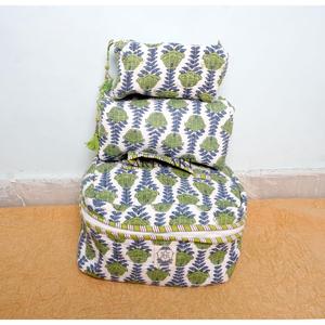 Juego de 3 Piezas para Niña, Diseño Acolchado con Estampado Floral, Rectangular, Talla S-M, Cierre de Cremallera, Ecológico, Resistente al Agua, Portátil y Plegable - Product Image 3
