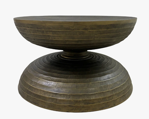 โต๊ะกาแฟทองเหลืองขายส่ง โต๊ะกลางโลหะสวยหรูสำหรับห้องนั่งเล่น โรงแรม สำนักงาน เฟอร์นิเจอร์ทันสมัยทนทาน รับสั่งซื้อจำนวนมาก - Product Image 2