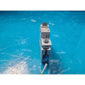 Interrupteur de fin de course électrique CUTLER-HAMMER SPCL1C01, d'occasion, pièces d'équipement semi-conducteur d'époque - Product Image 5