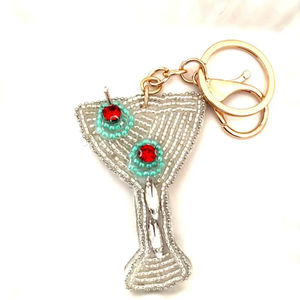 Porte-clés élégant brodé de perles de rocaille fait main, breloque en perles de rocaille brodées - Product Image 1