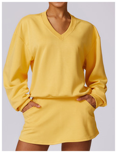 เสื้อครอปแขนสั้นผ้าฝ้ายสีเหลืองสำหรับผู้หญิงพร้อมกางเกงขาสั้นมีเชือกผูกชุดลำลองชุดฤดูร้อนสีทึบทรงหลวม - Product Image 3