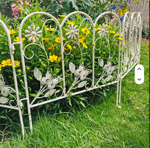 Panneau de clôture de jardin décoratif en métal, bordure à motifs floraux et papillons pour la protection des plantes dans la pelouse, la cour et le patio - Product Image 4