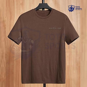 Camisa estampada para hombre con logotipo personalizado, cómoda, ligera, transpirable, de alta calidad, duradera, a precio mayorista razonable. - Product Image 3