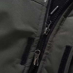 Veste de sport décontractée écologique pour hommes, coupe-vent léger printemps-automne, ensemble de jogging uni – Vente en gros - Product Image 6