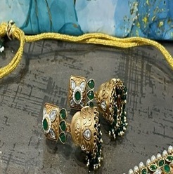 Magnifique ensemble collier ras-du-cou et boucles d'oreilles de luxe en laiton plaqué or avec perles de moissanite, collection pour mariage - Product Image 2