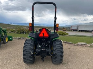 Tractor Compacto 2025 3025E Z135136, Equipo Premium Listo para Exportación - Product Image 3