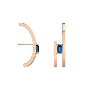 Vente en gros de boucles d'oreilles clous en or massif 14k 18k avec pierre précieuse verte taille émeraude, en forme de C, géométriques, courbées, style climber/crawler, paire, fabrication - Product Image 5