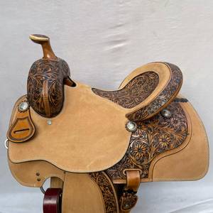 Selle de course western en cuir anglaise 2026, modèle très demandé, faite à la main, motif floral gravé, ferrures en laiton, arceau en fibre, pour l'équitation - Product Image 4
