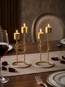 Support de bougie en fer fait main à trois bras, motif licorne, personnalisable par impression UV, construction métallique durable pour mariage - Product Image 1