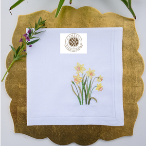 ผ้าลินินธรรมชาติปักลายดอกแดฟโฟดิล นุ่มแต่ทนทาน สีเหลืองสดใส ให้ความรู้สึกสดชื่นของฤดูใบไม้ผลิแก่โต๊ะอาหาร - Product Image 1