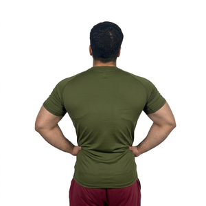 เสื้อแรชการ์ดไนลอนแบบยูนิเซ็กซ์ เสื้อคอมเพรสชั่นสั่งทำพิเศษ แขนสั้นและแขนยาว - Product Image 3