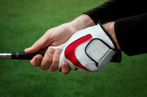 Gants de golf en cuir Cabretta personnalisés OEM, gants de performance haut de gamme avec plusieurs options de couleurs - Product Image 5