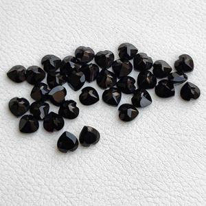 6mm Naturel Noir Onyx Coeur Coupe Facettes Pierres Précieuses En Vrac Pour La Fabrication De Bijoux IGI Certifié Onyx Pierre À Vendre Expédition Rapide Articles - Product Image 1