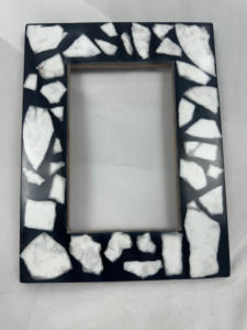 Cadre photo en bois naturel personnalisé en gros avec incrustation d'agate pour la décoration intérieure, cadres en bois de luxe en provenance d'Inde à vendre en gros - Product Image 5