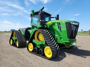 Tractor de Alto Rendimiento 2024 9RX 590 de 4 Ruedas Motrices, Suministro a Granel, Equipo de Calidad - Product Image 3