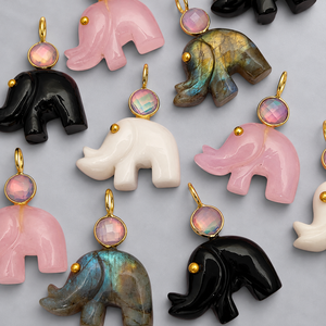 Pendentif éléphant en onyx noir en gros, fait main, en pierres précieuses, breloque animal en argent sterling, bijoux plaqués or, personnalisés OEM ODM - Product Image 6