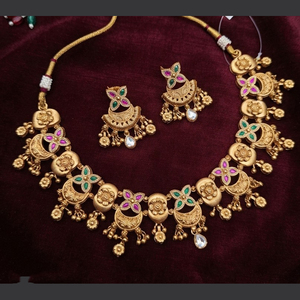 Ensemble collier et boucles d'oreilles pour femme JeweleMarket, plaqué or, avec cristaux et strass, style ethnique, pour mariage, fiançailles, anniversaire, cadeau, Maharashtra - Product Image 4