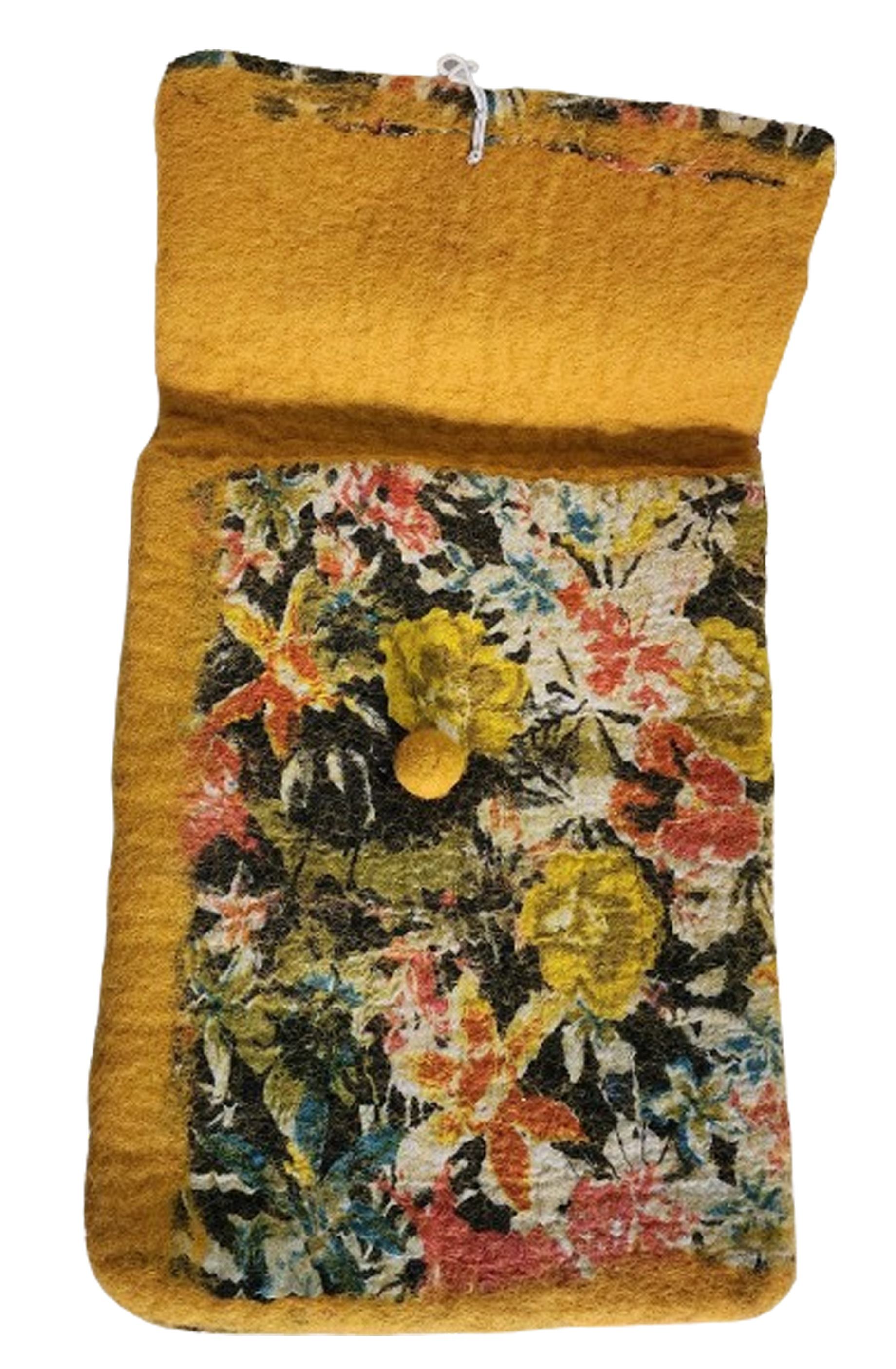 สีเหลือง