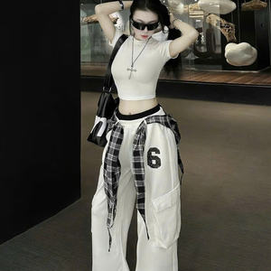 Conjunto de dos piezas largo para verano, ropa deportiva para mujer, moda natural, lavable, embalaje personalizado del fabricante de Vietnam - Product Image 4