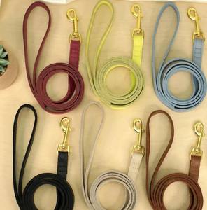 Laisse pour chien en cuir faite à la main avec des accessoires dorés, laisse de promenade robuste pour chien avec poignée souple, laisse longue pour chien, laisses pour animaux de compagnie en cuir - Product Image 3