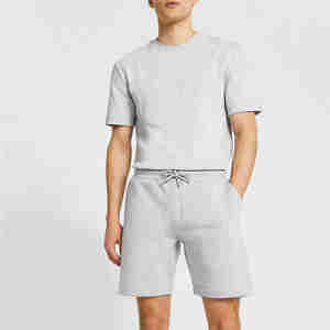 Conjunto Deportivo de Dos Piezas para Verano, Transpirable, de Secado Rápido, Reversible y Ligero, Camiseta y Pantalones Cortos Unisex con Cintura Elástica para Hombre - Product Image 1