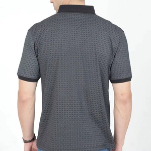 Polo de punto para hombre, manga corta, diseño de puntos, ropa informal, cuello negro, personalizable, venta al por mayor, OEM - Product Image 3