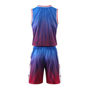 Conjunto de Uniforme de Baloncesto Sublimado Personalizado para Hombre, Camiseta sin Mangas con Pantalones Cortos, Degradado Azul Rojo, Ropa Deportiva que Absorbe la Humedad - Product Image 3