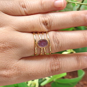 Bague en or 18 carats plaqué or naturel avec labradorite brute, quartz rose et améthyste – Design unique et brut – Bijou de luxe tendance et exclusif - Product Image 6