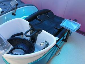 Masajeador de cabeza y cuerpo AuraCare HM-01 con función de lavado de cabello - Product Image 3