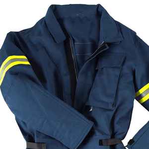 Traje de Protección Industrial Contra Ácidos y Álcalis para Laboratorios Químicos y Unidades de Procesamiento, Uniforme Industrial - Product Image 2