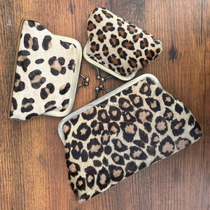 Monedero de piel auténtica con estampado de leopardo a la moda para mujer, proveedor de fábrica, con cierre de cerrojo, monedero de piel de vaca personalizado de gran capacidad - Product Image 4