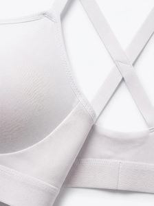 Soutien-gorge de sport uni pour l'entraînement, soutien-gorge de yoga à bretelles croisées au dos, hauts de gym pour femmes, vêtements de fitness - Product Image 5
